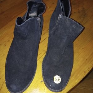 Black flat dress shoes for women size 6 and 1/2